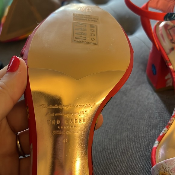 Ted Baker Rozie floral heels - Picture 7 of 7